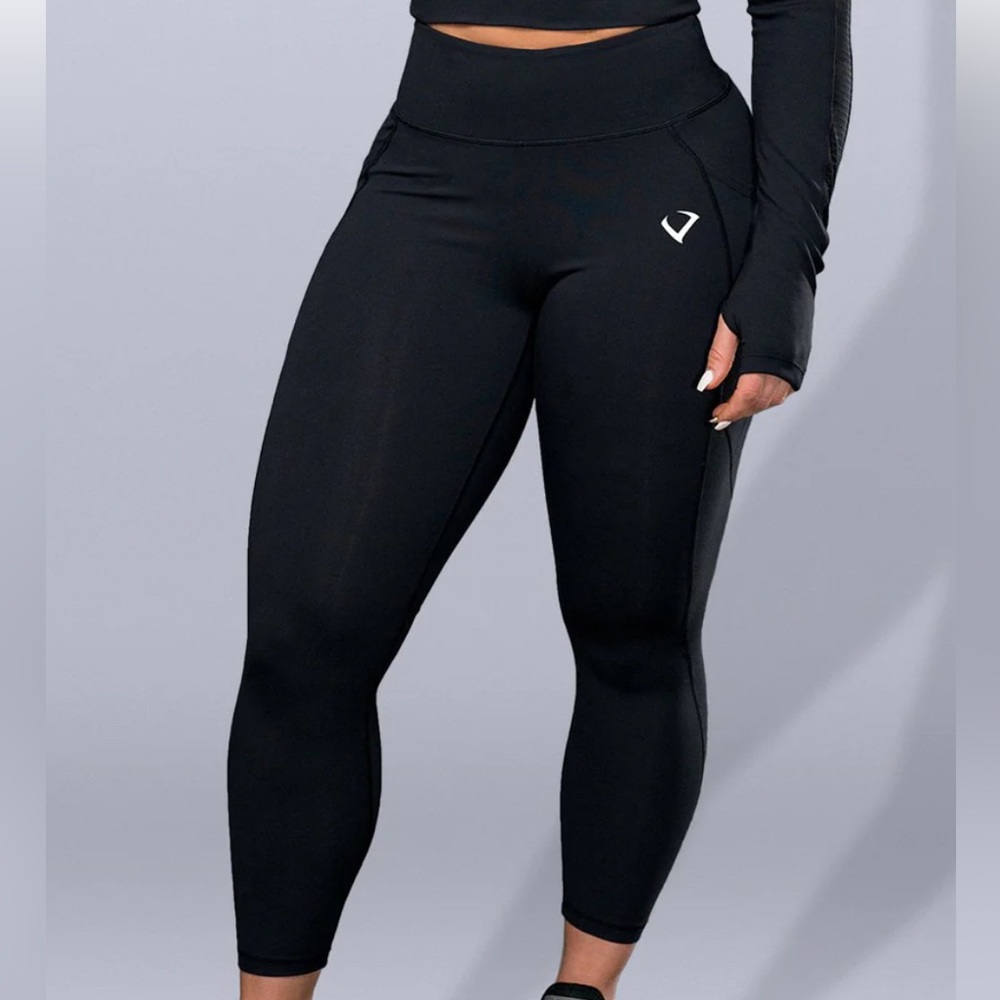 Violate the dress code LUXE BLACK SCRUNCH LEGGINGS